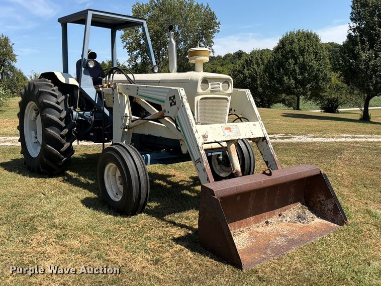 image for item FK3399 Fiat 900E tractor