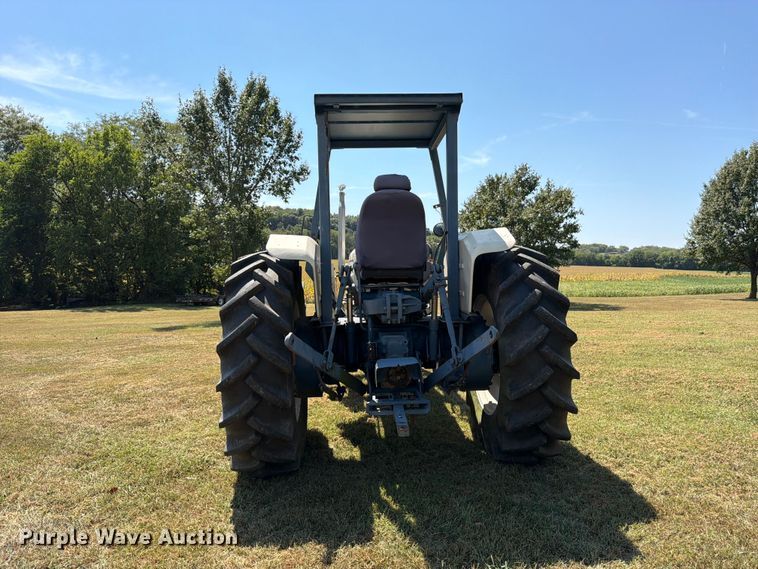 image for item FK3399 Fiat 900E tractor