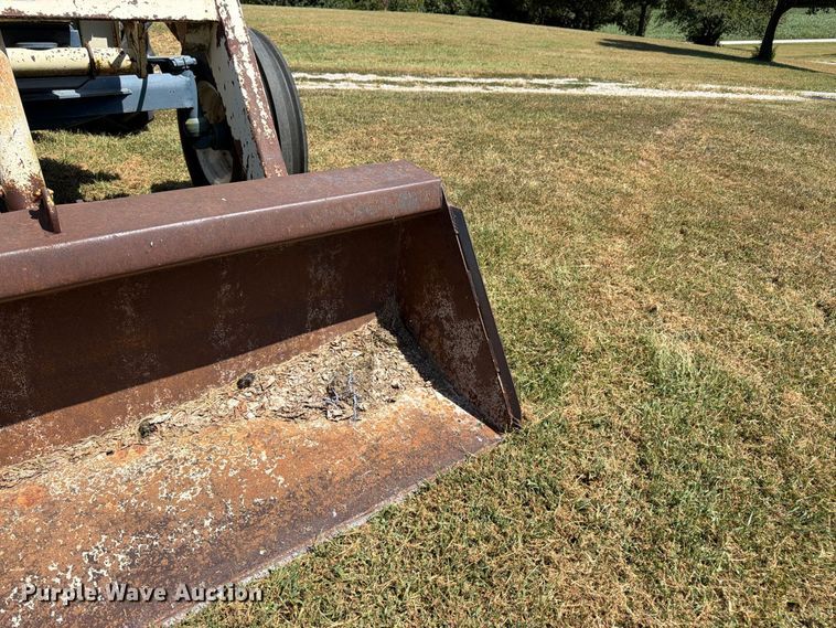 image for item FK3399 Fiat 900E tractor