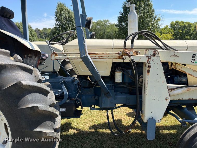 image for item FK3399 Fiat 900E tractor