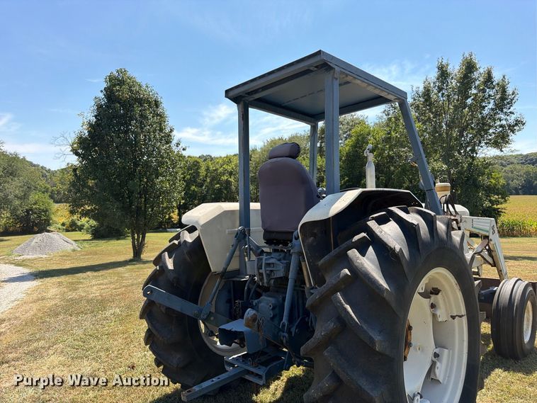 image for item FK3399 Fiat 900E tractor