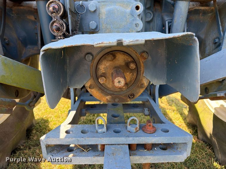 image for item FK3399 Fiat 900E tractor