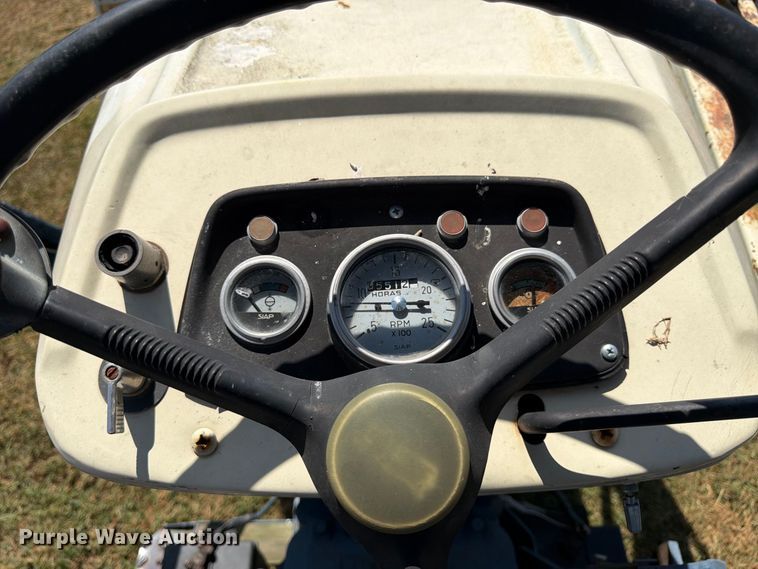 image for item FK3399 Fiat 900E tractor
