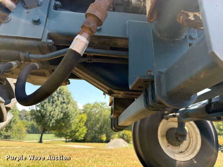 image for item FK3399 Fiat 900E tractor