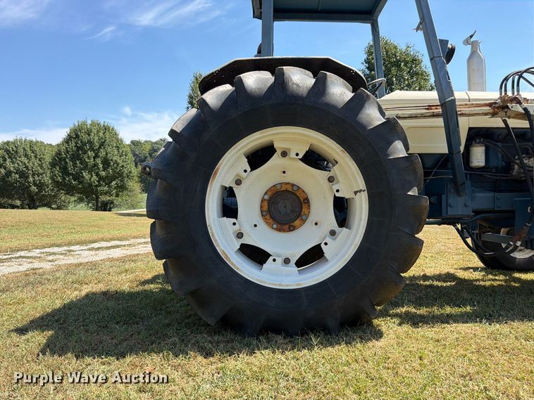 image for item FK3399 Fiat 900E tractor