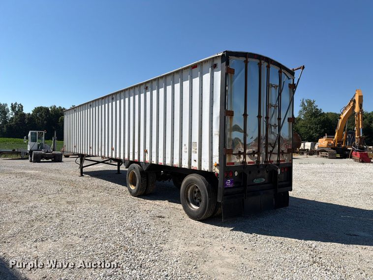 image for item FK4063 2004 Peerless walking floor trailer