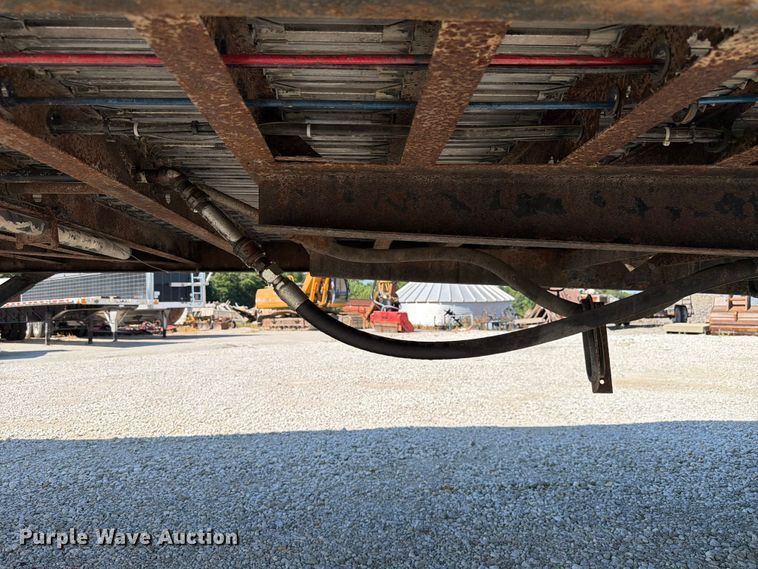 image for item FK4063 2004 Peerless walking floor trailer