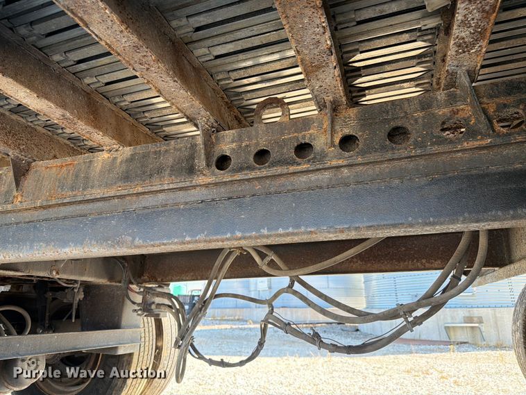 image for item FK4063 2004 Peerless walking floor trailer