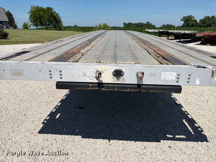 image for item FK4071 2006 Transcraft flatbed trailer