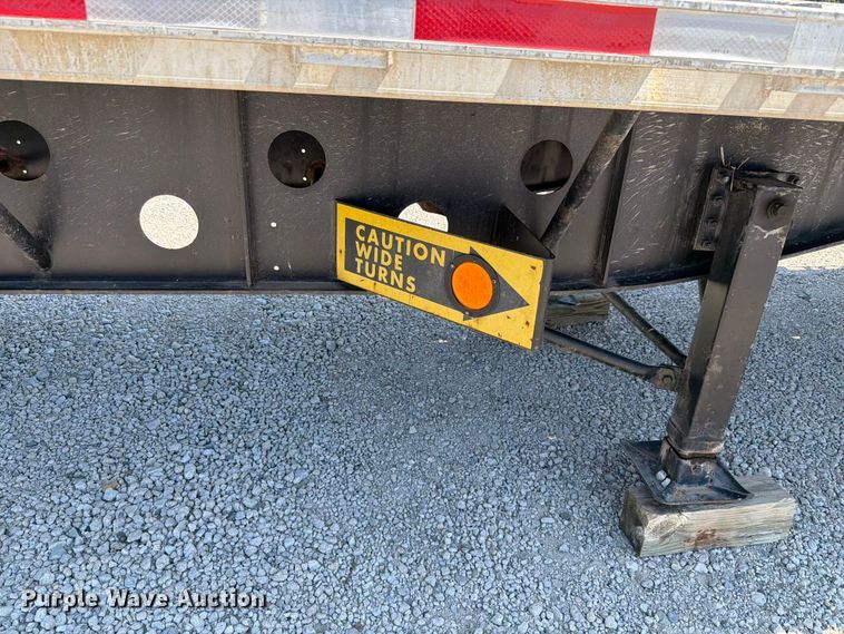 image for item FK4071 2006 Transcraft flatbed trailer