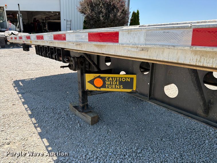 image for item FK4071 2006 Transcraft flatbed trailer
