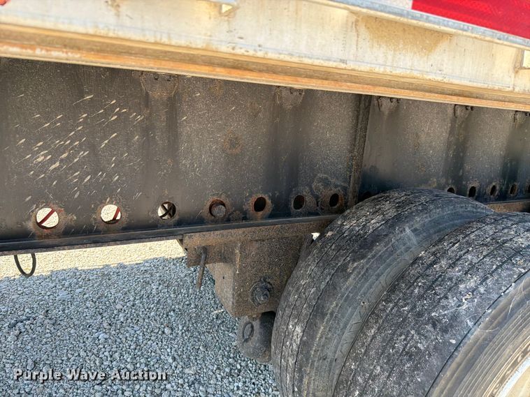image for item FK4071 2006 Transcraft flatbed trailer