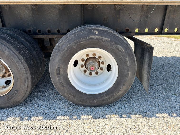 image for item FK4071 2006 Transcraft flatbed trailer