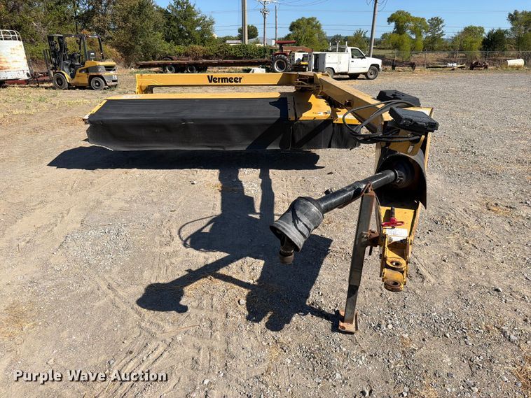 image for item FK5110 2007 Vermeer Rebel TM800 disc mower