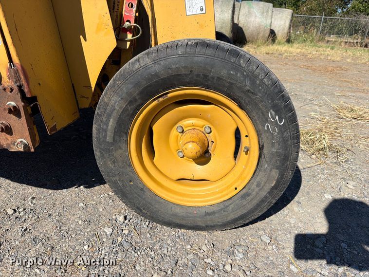 image for item FK5110 2007 Vermeer Rebel TM800 disc mower