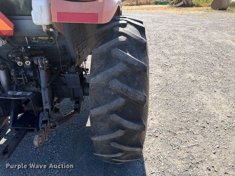 image for item FK5111 2006 Kubota M7040F tractor