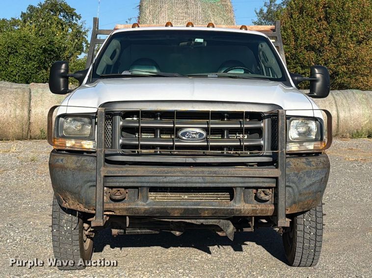 image for item FK5121 2003 Ford F550 flatbed truck
