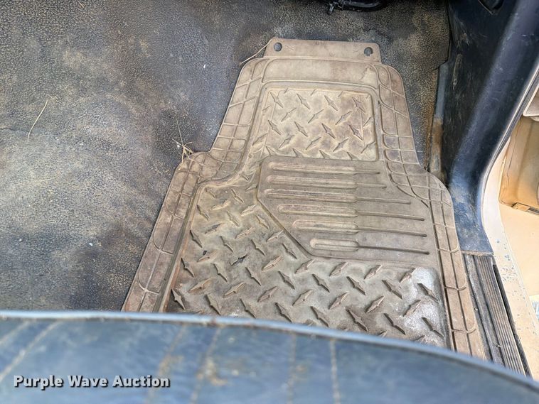 image for item FK5122 1992 Ford F700 dump flatbed truck