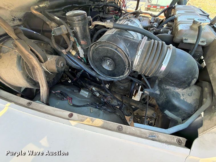 image for item FK5122 1992 Ford F700 dump flatbed truck