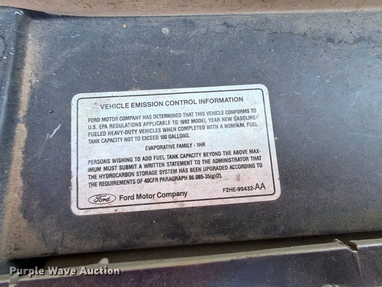 image for item FK5122 1992 Ford F700 dump flatbed truck