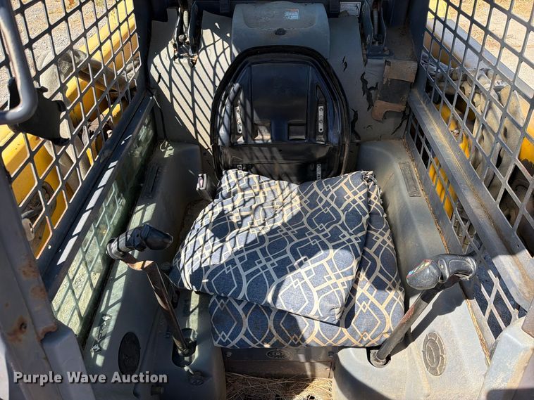 image for item FK5124 Gehl skid steer loader