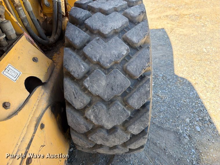 image for item FK5124 Gehl skid steer loader
