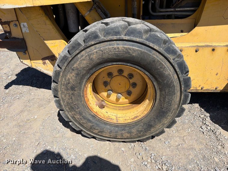 image for item FK5124 Gehl skid steer loader