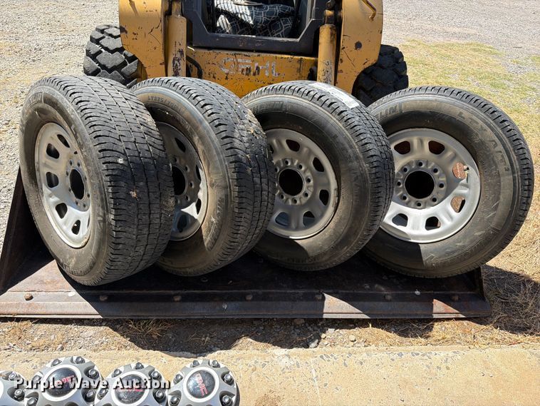 image for item FK5125 (4) Tires and wheels