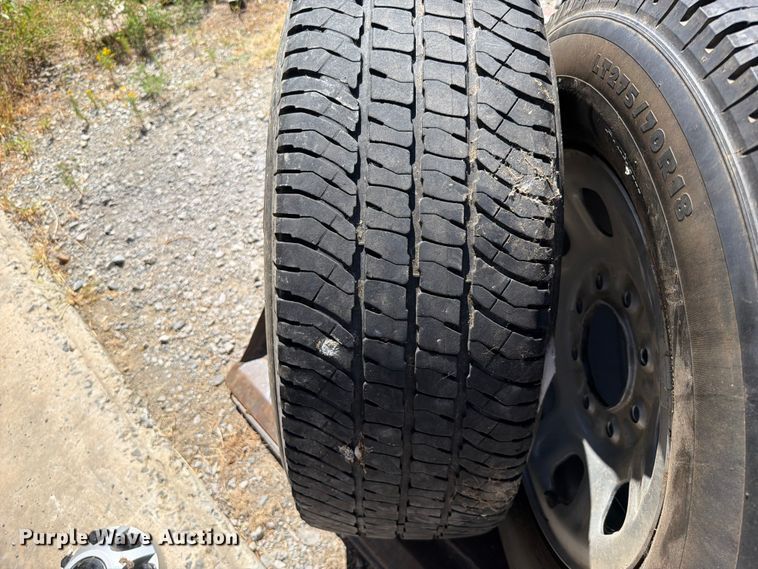 image for item FK5125 (4) Tires and wheels