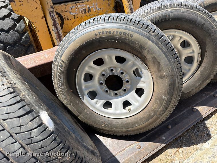 image for item FK5125 (4) Tires and wheels