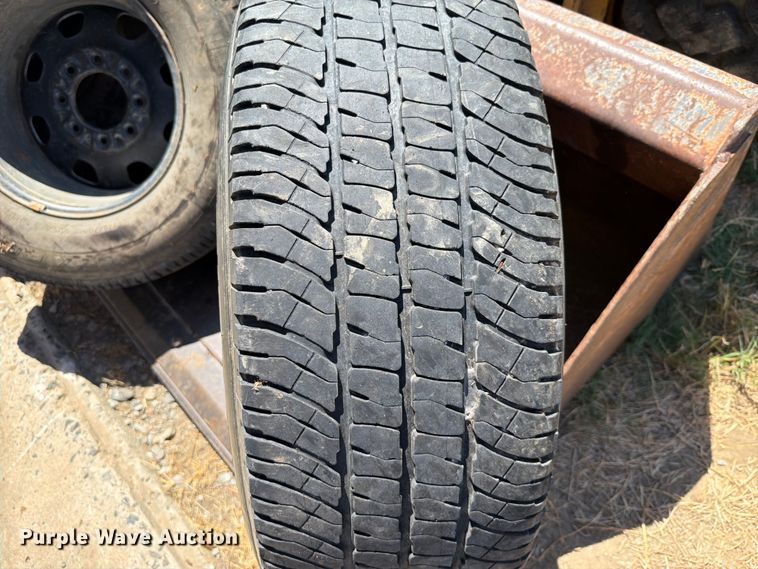 image for item FK5125 (4) Tires and wheels