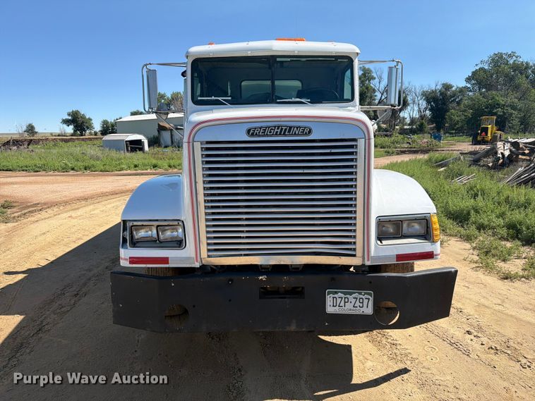 image for item FM7626 1994 Freightliner FLD120 water truck