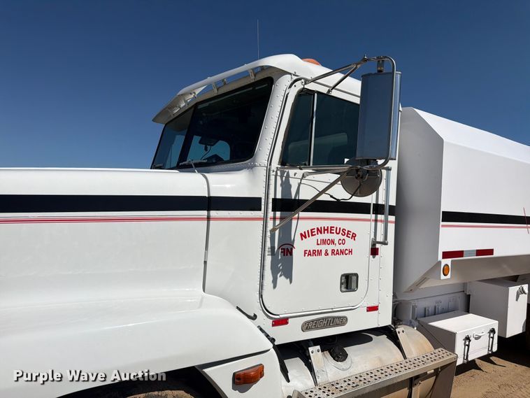 image for item FM7626 1994 Freightliner FLD120 water truck