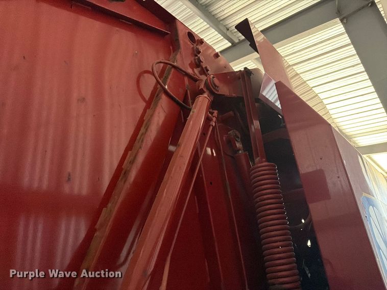 image for item FM7628 2011 New Holland BR7090 round baler