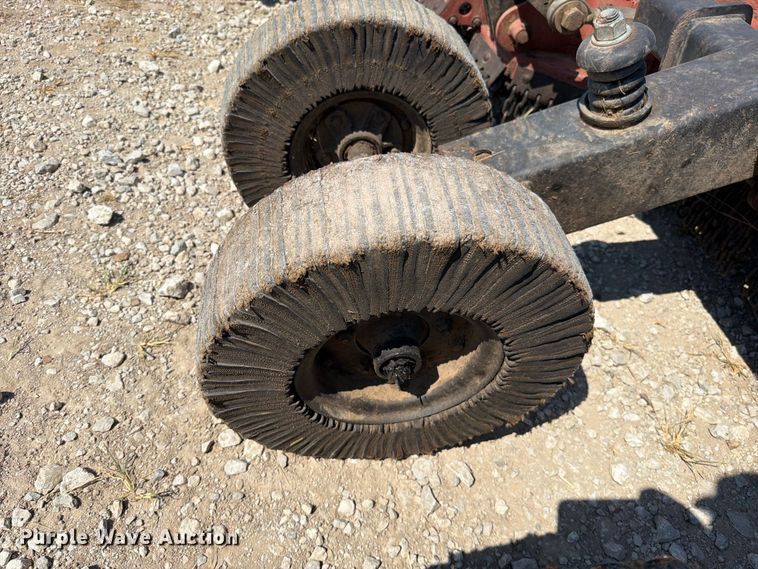 image for item FN5858 Brush Hog 3715 batwing rotary mower