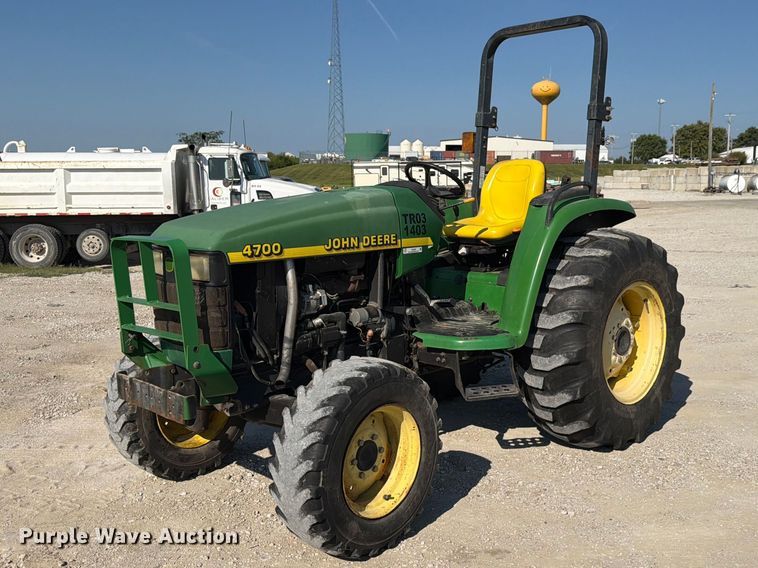 image for item FU0506 John Deere 4700 MFWD tractor
