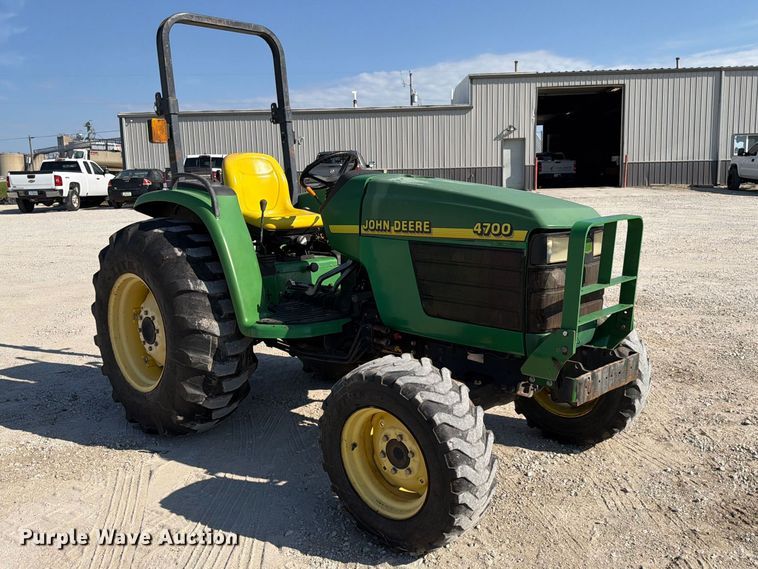 image for item FU0506 John Deere 4700 MFWD tractor
