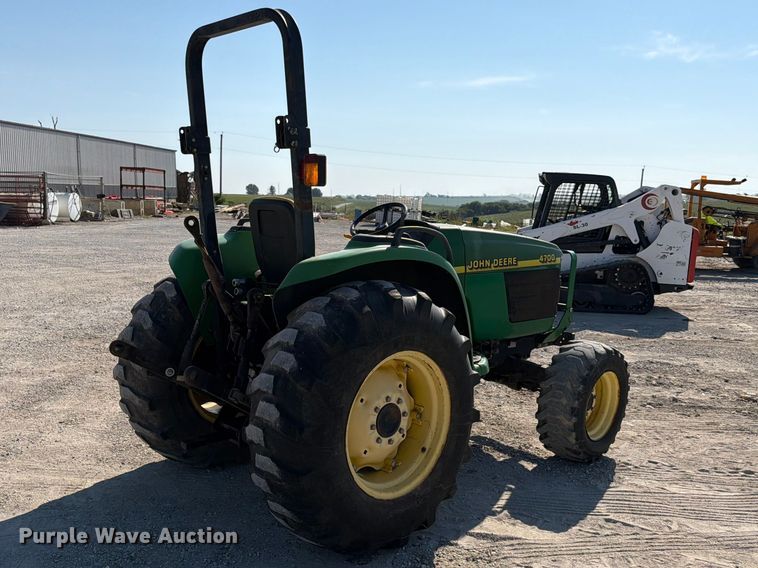 image for item FU0506 John Deere 4700 MFWD tractor