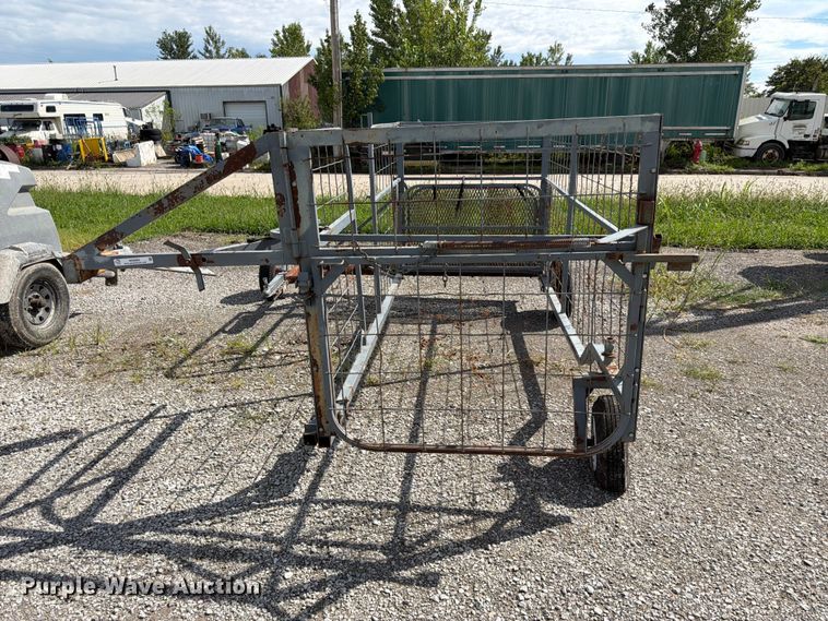 image for item MQ9065 Calf catcher