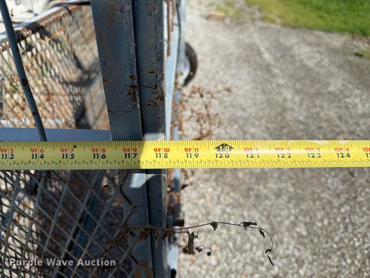 image for item MQ9065 Calf catcher