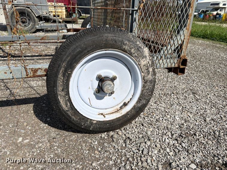 image for item MQ9065 Calf catcher