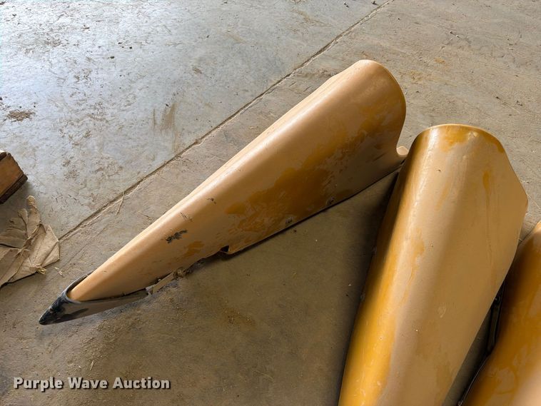 image for item MQ9066 Corn header parts