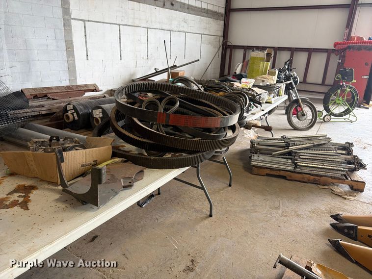 image for item MQ9067 Claas parts