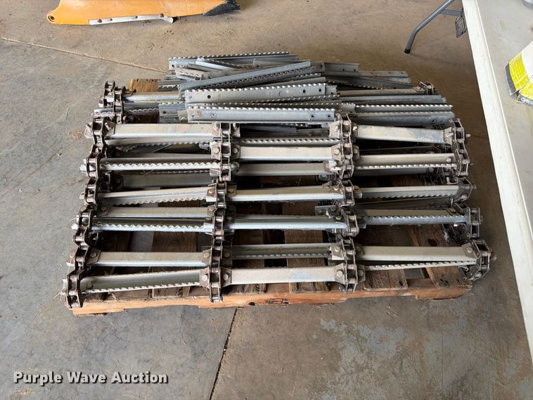 image for item MQ9067 Claas parts