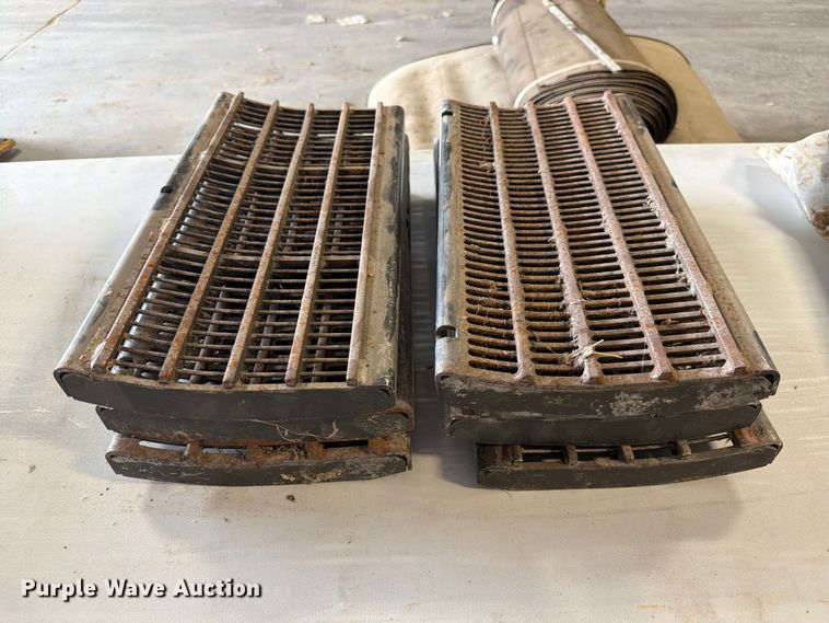 image for item MQ9090 (6) Claas concave