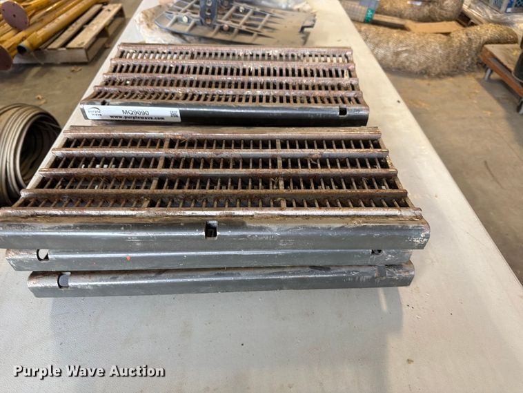 image for item MQ9090 (6) Claas concave
