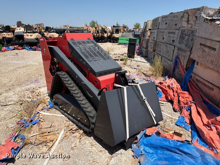 Erie Industries SCL850 compact utility loader