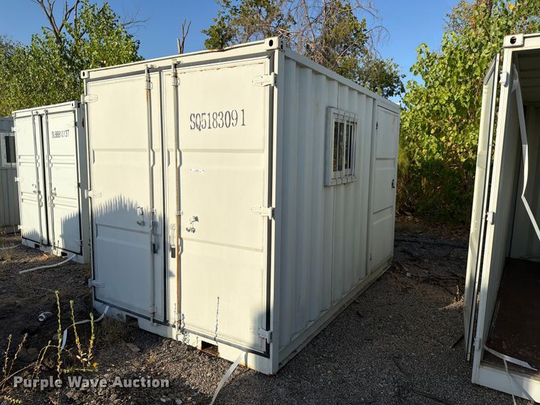 Shipping container