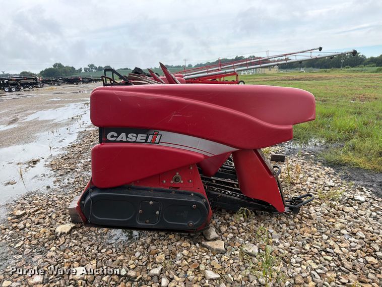 image for item NF9510 2007 Case IH 2408  corn head