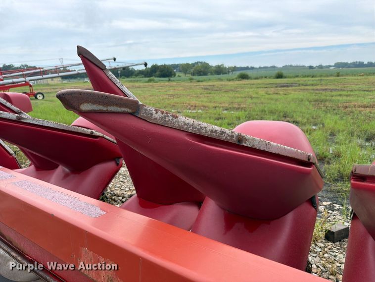 image for item NF9510 2007 Case IH 2408  corn head
